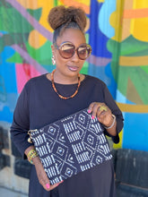 Load image into Gallery viewer, Beni Azure Clutch