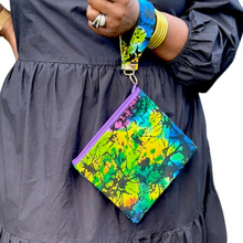 Load image into Gallery viewer, Ankara Mini Wristlet