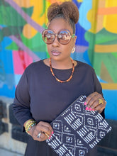 Load image into Gallery viewer, Beni Azure Clutch