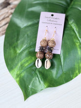 Load image into Gallery viewer, Beaded Cowrie Shell Dangle