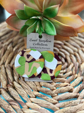 Load image into Gallery viewer, Nala Large Button Earring