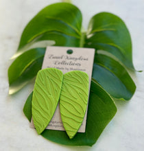 Load image into Gallery viewer, Empire Statement Earring