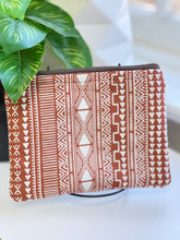 Load image into Gallery viewer, Ankara Pouch