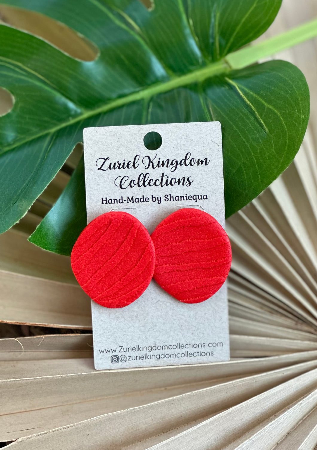 Everyday Button Earring