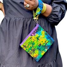 Load image into Gallery viewer, Ankara Mini Wristlet
