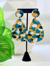 Load image into Gallery viewer, Zola Statement Earrings
