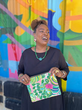 Load image into Gallery viewer, Charleston Clutch
