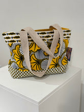 Load image into Gallery viewer, Neverfull Ankara Tote Zari
