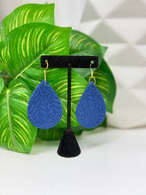 Load image into Gallery viewer, Leaf Polymer Clay Hypo-Allergenic Fish Hook Earrings

