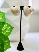 Load image into Gallery viewer, Heart Puff Button
